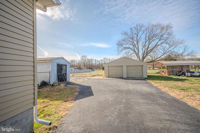 946 VANDYKE GREENSPRING RD, Townsend, DE 19734