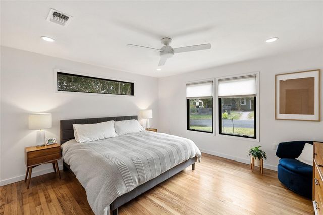1803 Perez ST, Austin, TX 78721
