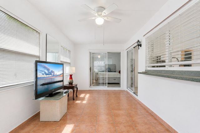 1450 NW 69TH Avenue, Margate, FL 33063
