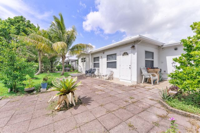 1450 NW 69TH Avenue, Margate, FL 33063