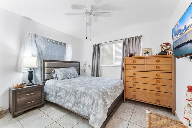 1450 NW 69TH Avenue, Margate, FL 33063
