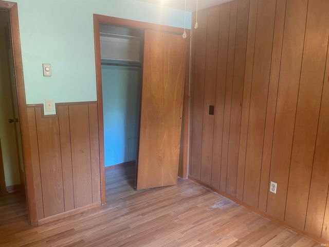 1906 W James Drive, Marion, IN 46952