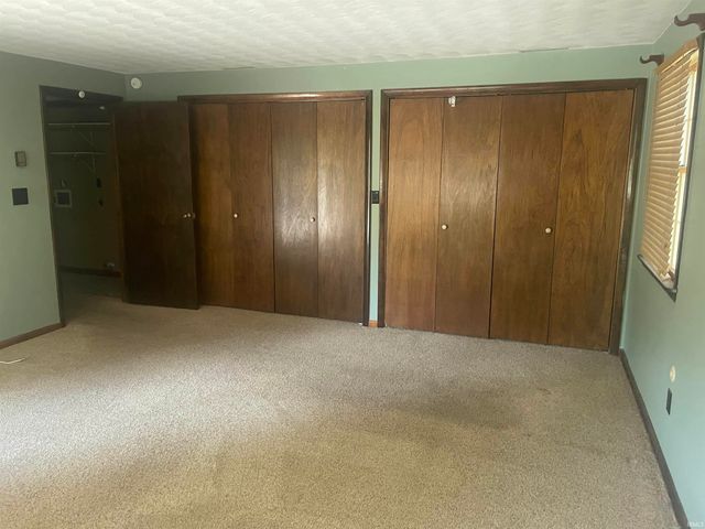 1906 W James Drive, Marion, IN 46952