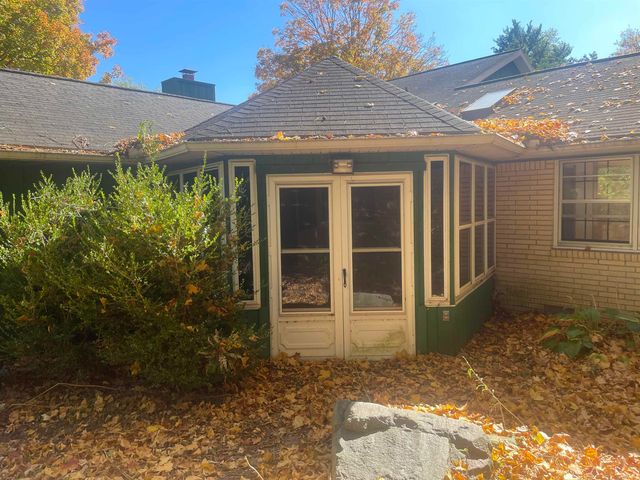 1906 W James Drive, Marion, IN 46952