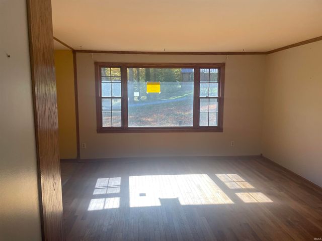 1906 W James Drive, Marion, IN 46952