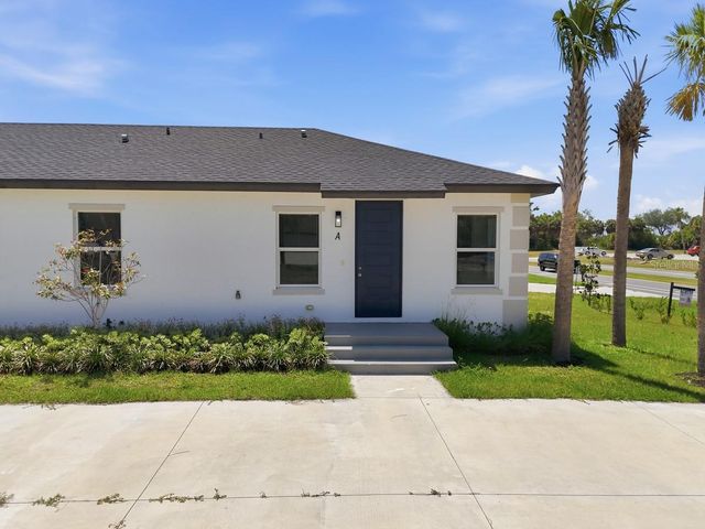 195 ROTONDA BOULEVARD W 3, Rotonda West, FL 33947
