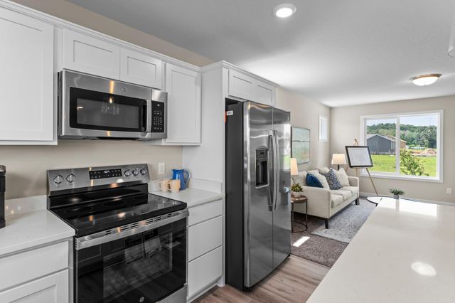 605 Sienna Drive, Watertown, MN 55388