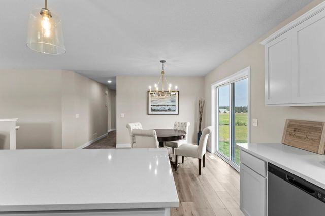 605 Sienna Drive, Watertown, MN 55388