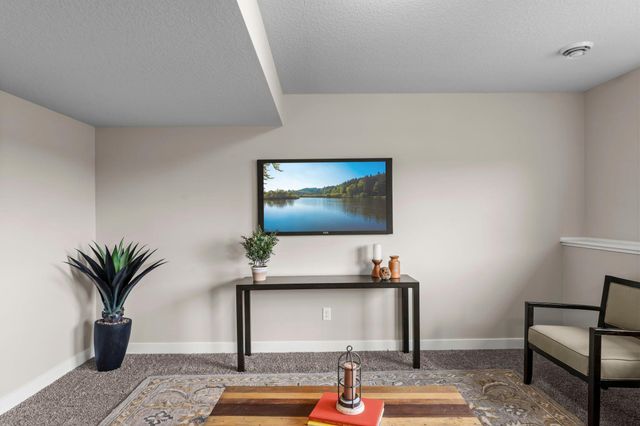 605 Sienna Drive, Watertown, MN 55388