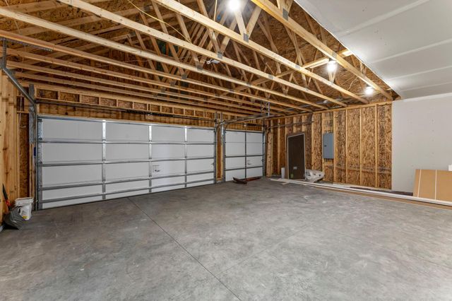 605 Sienna Drive, Watertown, MN 55388