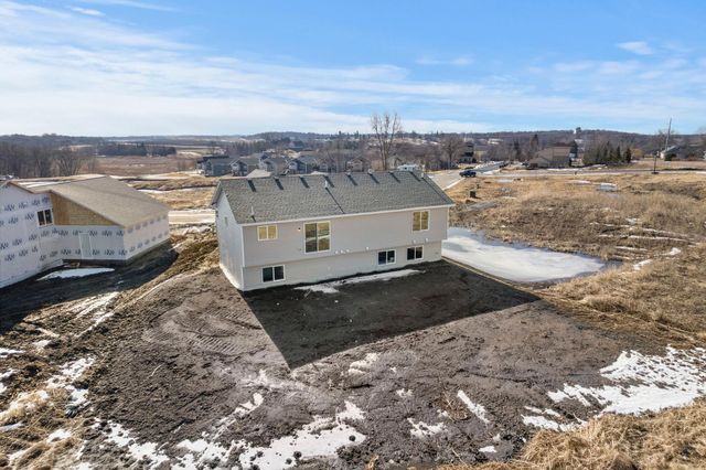 605 Sienna Drive, Watertown, MN 55388