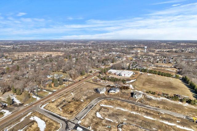 605 Sienna Drive, Watertown, MN 55388