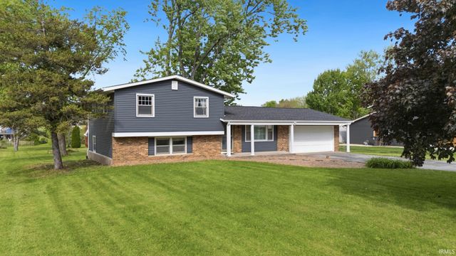 816 Blake Drive, Fort Wayne, IN 46804