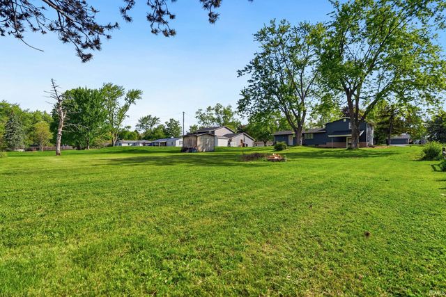 816 Blake Drive, Fort Wayne, IN 46804