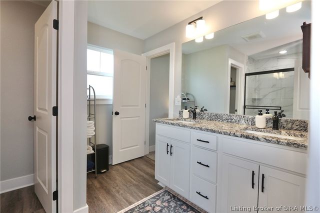 8015 Palermo Trail, Sellersburg, IN 47172