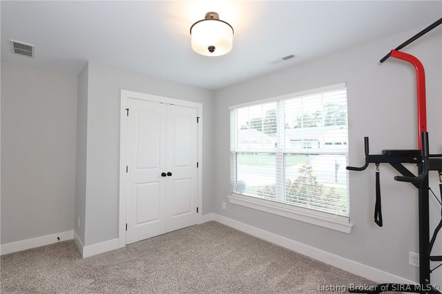 8015 Palermo Trail, Sellersburg, IN 47172