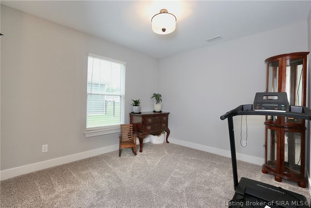 8015 Palermo Trail, Sellersburg, IN 47172