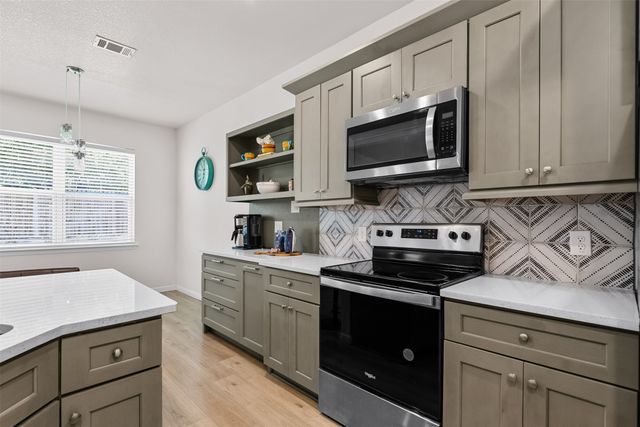 123 Wells, Cleburne, TX 76031