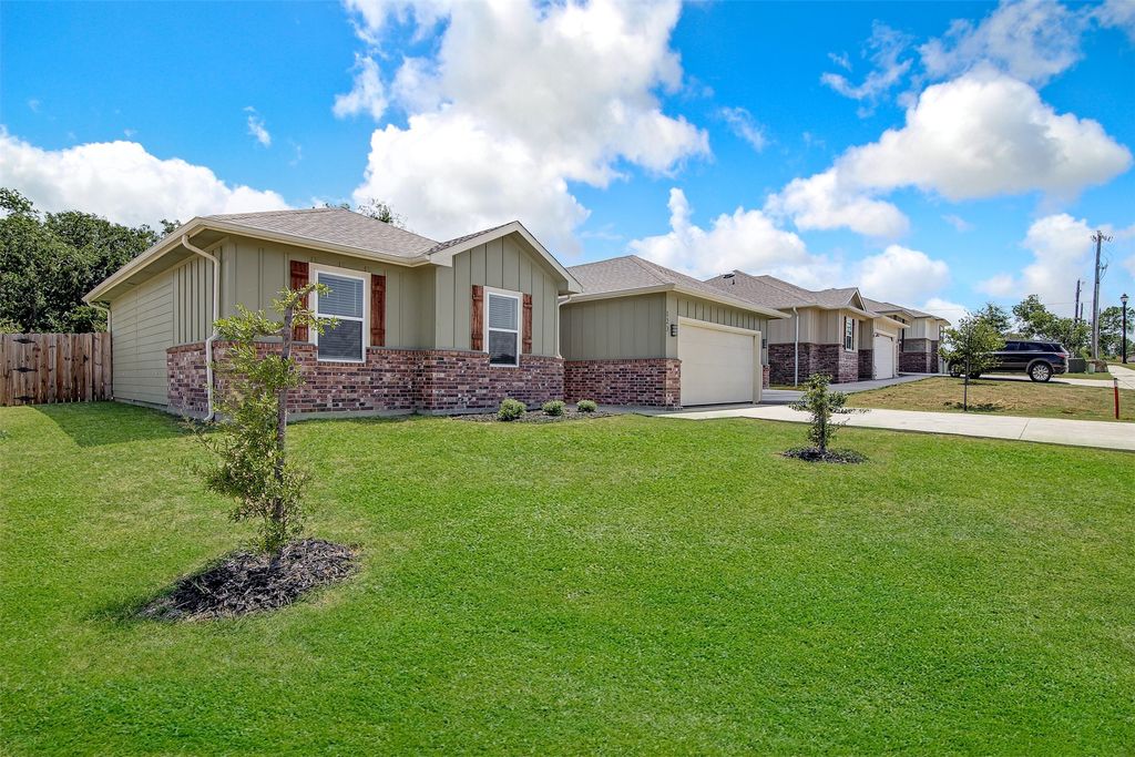 123 Wells, Cleburne, TX 76031