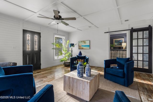1560 E Second Street, Pass Christian, MS 39571