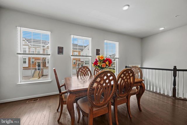 7733 CRESAP LN, Hanover, MD 21076