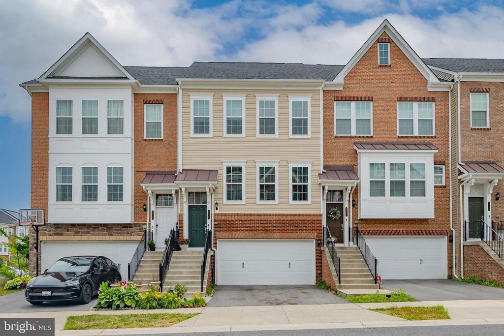 7733 CRESAP LN, Hanover, MD 21076