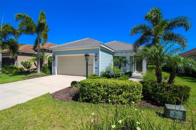 12813 TRUE BLUE CIRCLE, Bradenton, FL 34211