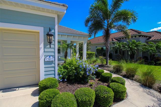 12813 TRUE BLUE CIRCLE, Bradenton, FL 34211