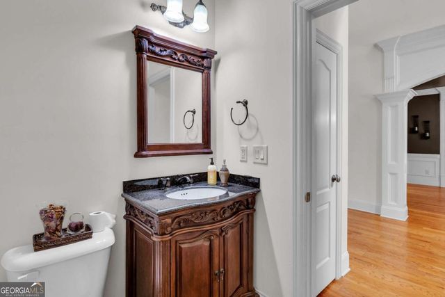 1020 Cranbrook Glen Lane, Snellville, GA 30078