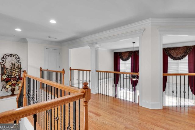 1020 Cranbrook Glen Lane, Snellville, GA 30078