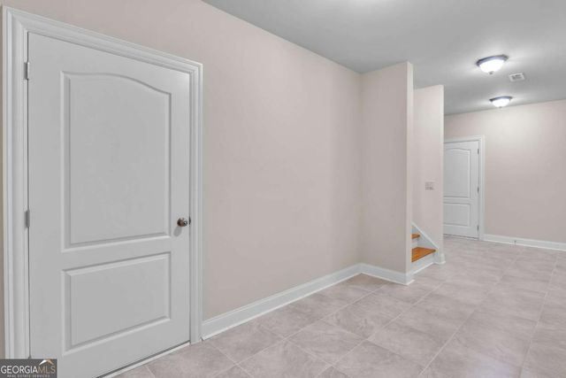 1020 Cranbrook Glen Lane, Snellville, GA 30078