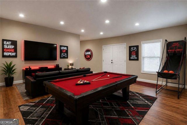 1020 Cranbrook Glen Lane, Snellville, GA 30078