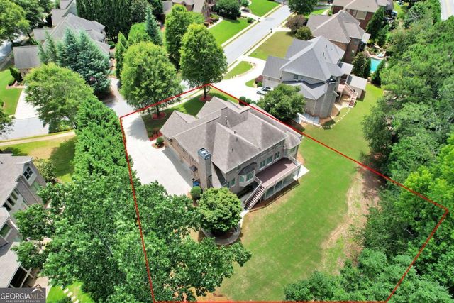 1020 Cranbrook Glen Lane, Snellville, GA 30078
