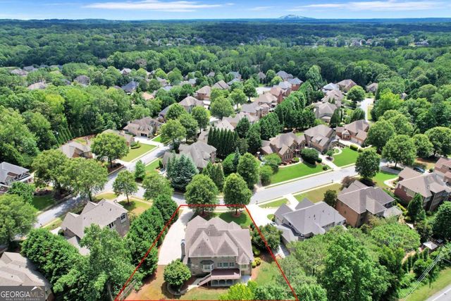1020 Cranbrook Glen Lane, Snellville, GA 30078