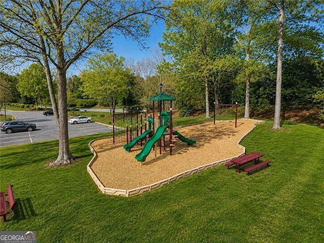 1020 Cranbrook Glen Lane, Snellville, GA 30078