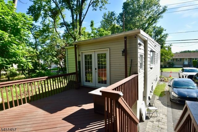 338 Delmore Ave, South Plainfield Boro, NJ 07080