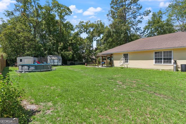 512 E William Avenue, Kingsland, GA 31548