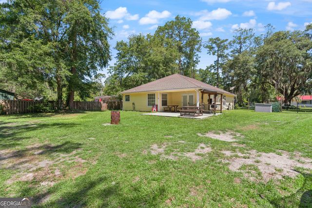 512 E William Avenue, Kingsland, GA 31548