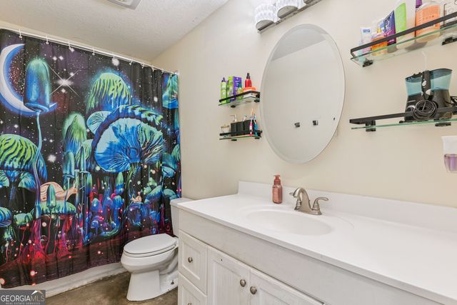 512 E William Avenue, Kingsland, GA 31548
