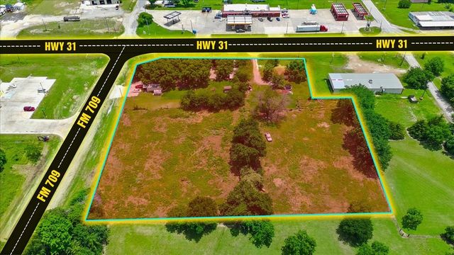 102 E Highway 31, Dawson, TX 76639