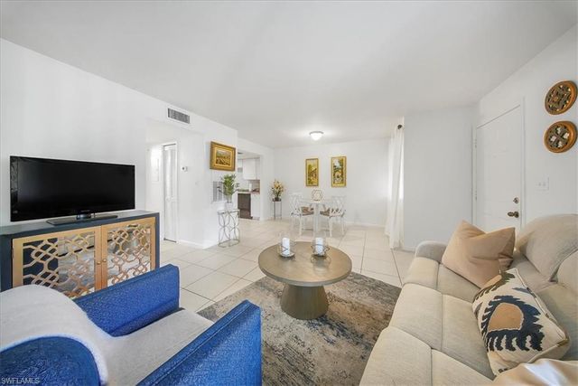 3170 Seasons WAY # 802, Estero, FL 33928