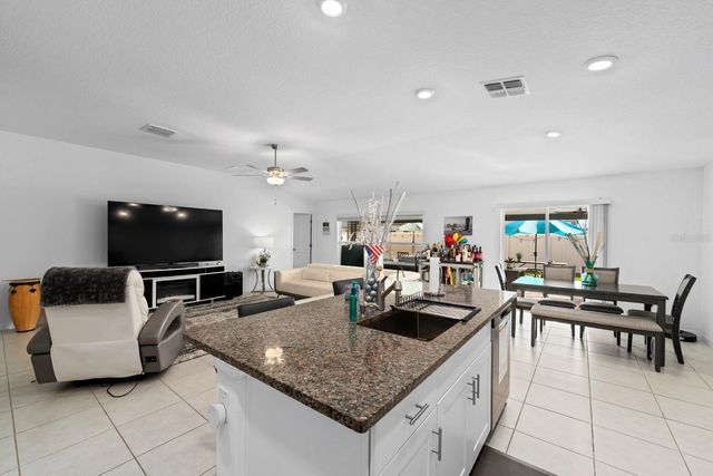 32024 HAWTHORNE COTTAGE PLACE, San Antonio, FL 33576