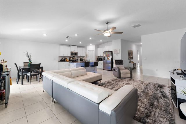 32024 HAWTHORNE COTTAGE PLACE, San Antonio, FL 33576