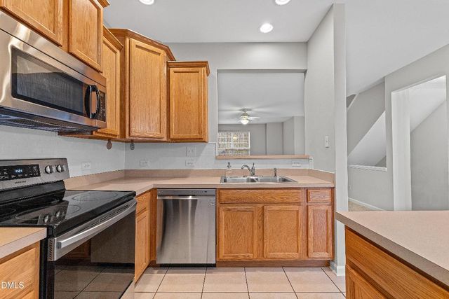 215 N Dixon Avenue, Cary, NC 27513