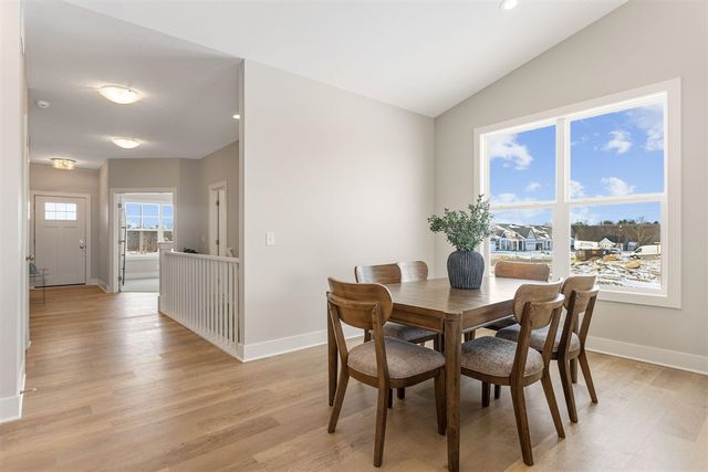 11913 Smithfield Drive, Holland, MI 49424