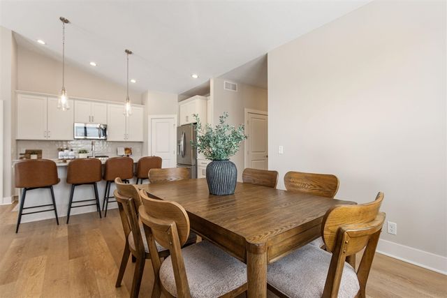 11913 Smithfield Drive, Holland, MI 49424