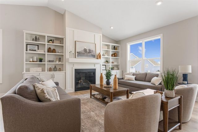 11913 Smithfield Drive, Holland, MI 49424