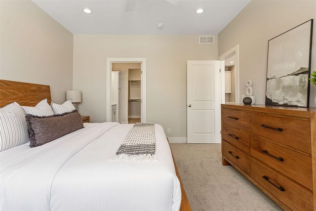 11913 Smithfield Drive, Holland, MI 49424