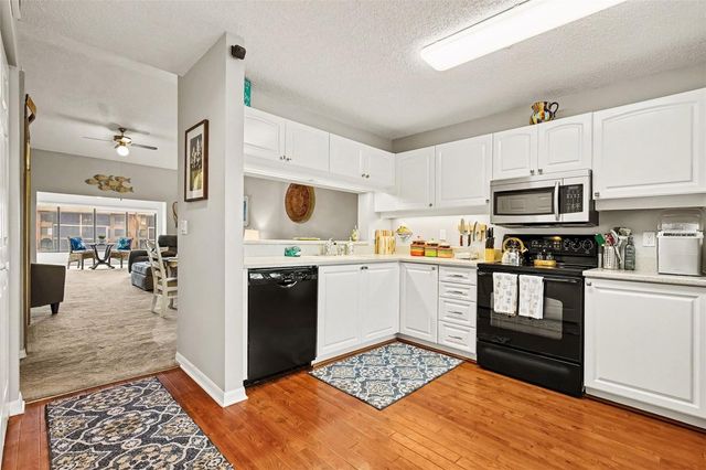 5652 ASHTON LAKE DRIVE 5652, Sarasota, FL 34231