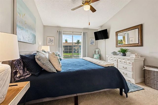 5652 ASHTON LAKE DRIVE 5652, Sarasota, FL 34231